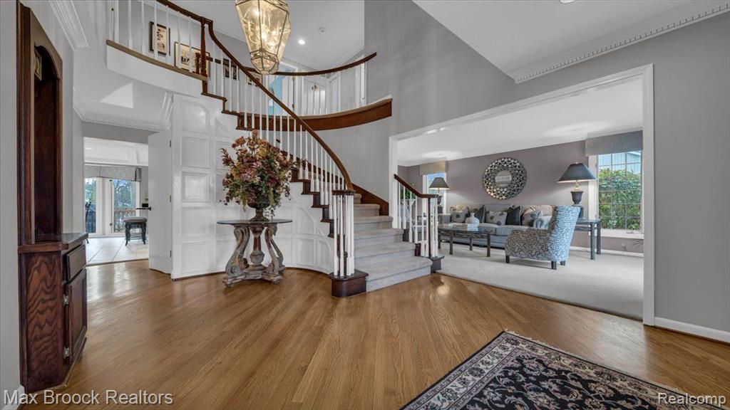 404 SHELLBOURNE Drive, Rochester Hills, MI 48309 — Photo 4