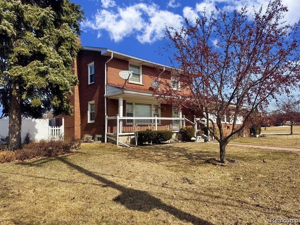 664 BUCKINGHAM Avenue, Lincoln Park, MI 48146 — Photo 2