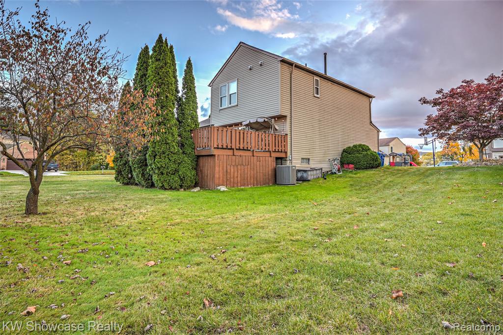 791 Deer Path Trail, Waterford, MI 48327 — Photo 46
