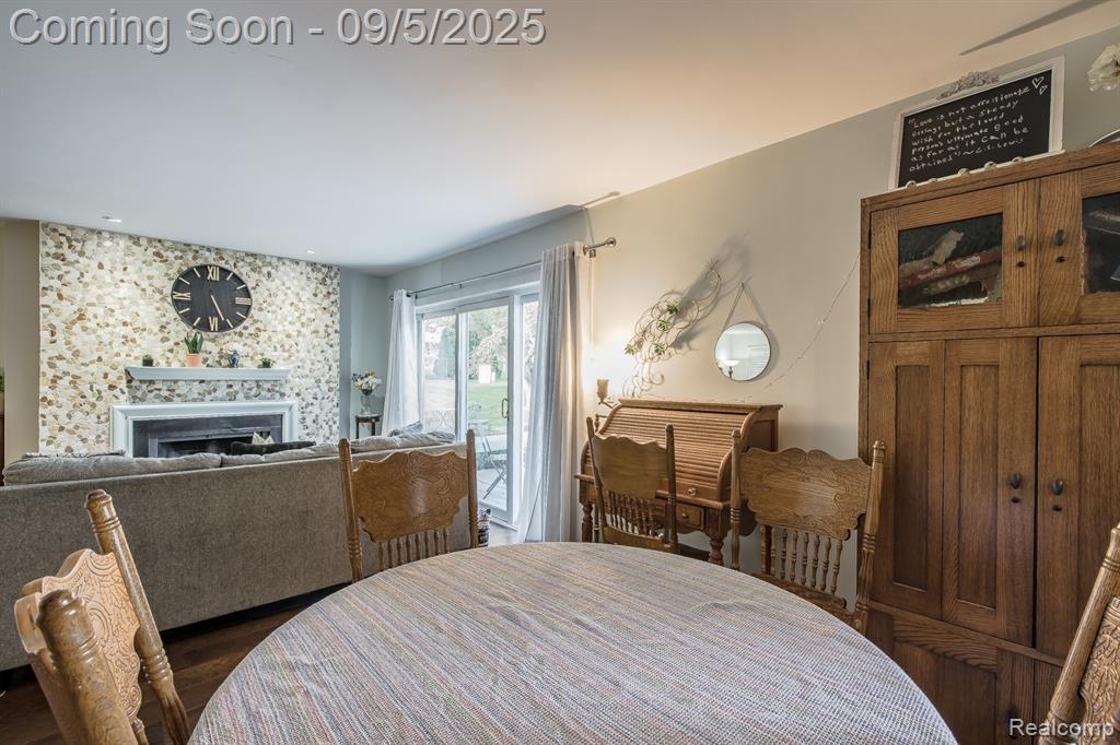 475 Sandehurst Drive, Grand Blanc, MI 48439 — Photo 23