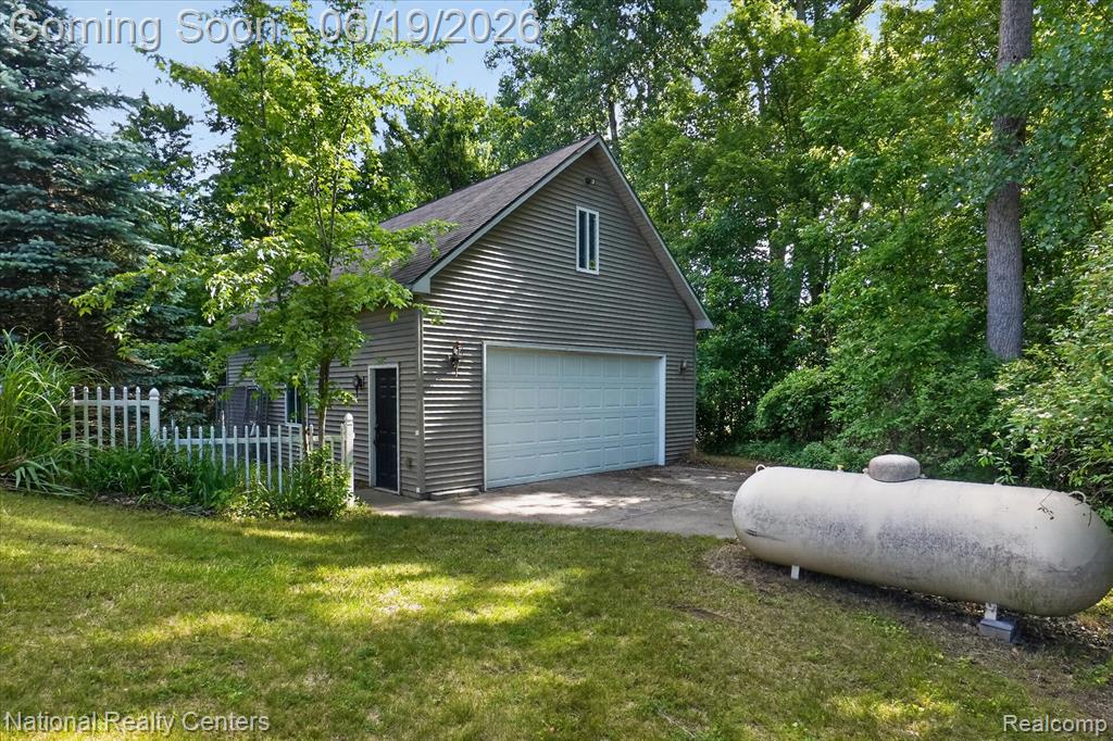 8280 W Rolston Road, Linden, MI 48451 — Photo 36