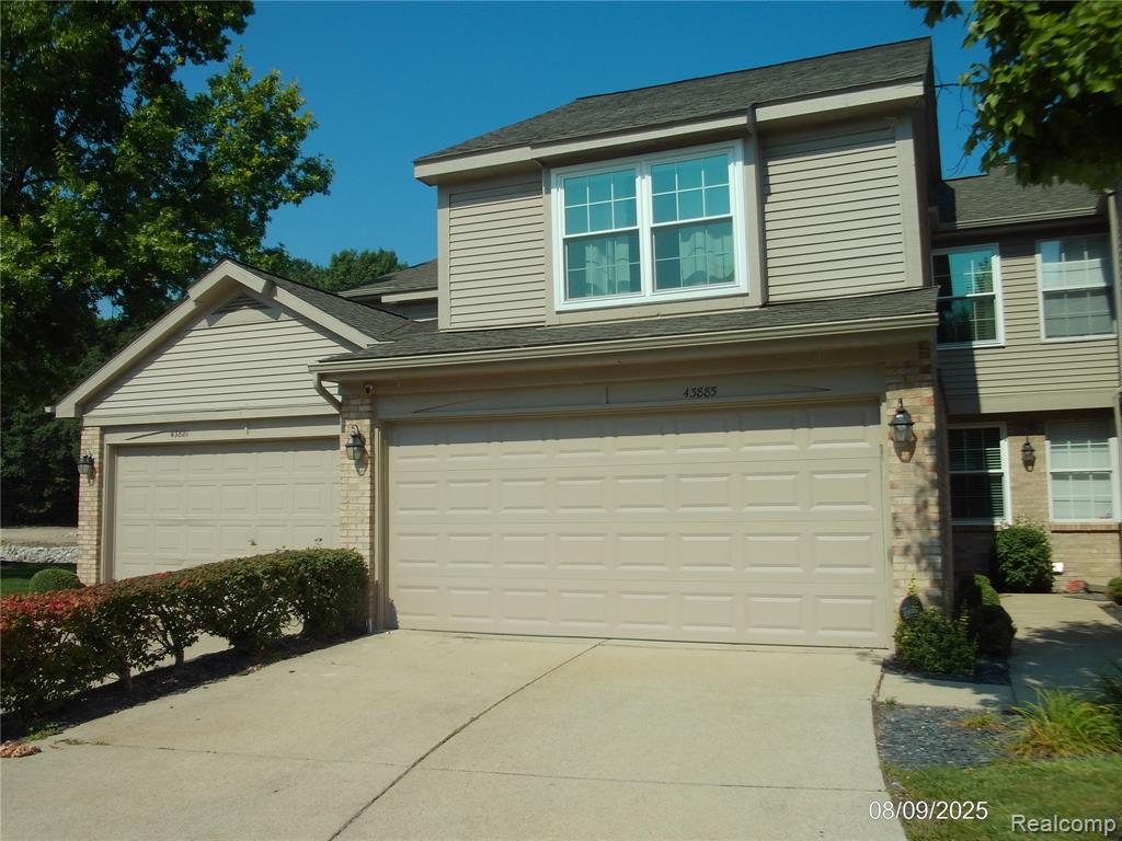 43885 Stoney Lane, Sterling Heights, MI 48313