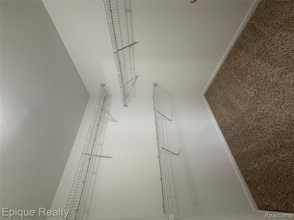56487 Scotland Boulevard, Utica, MI 48316 — Photo 12