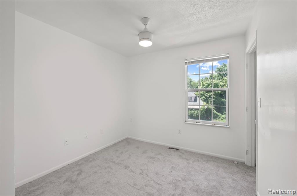 4688 French Road, Detroit, MI 48214 — Photo 17