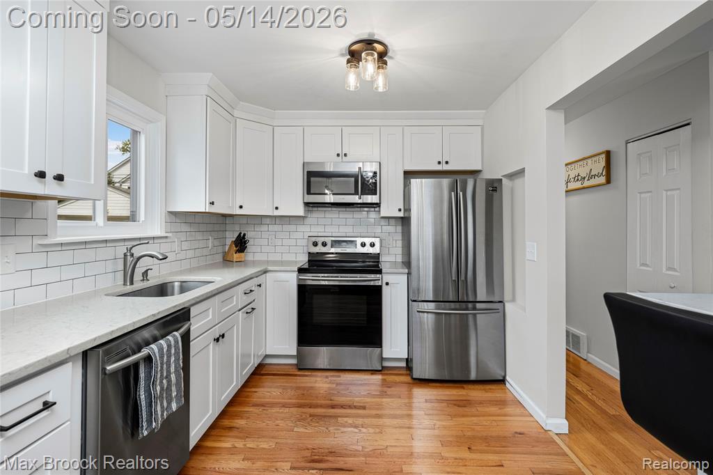 1890 Princeton Road, Berkley, MI 48072 — Photo 10