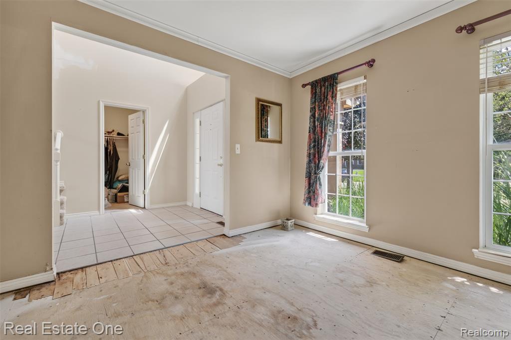 510 Boulder Lake Drive, Oxford, MI 48371 — Photo 5