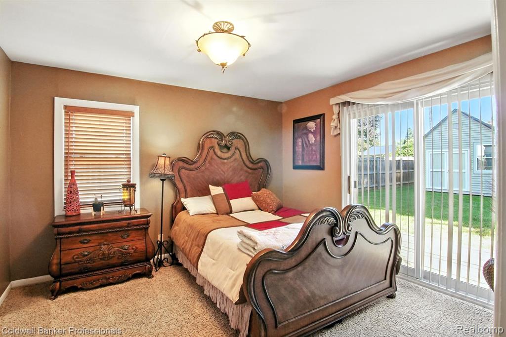 4022 Meigs Avenue, Waterford, MI 48329 — Photo 18
