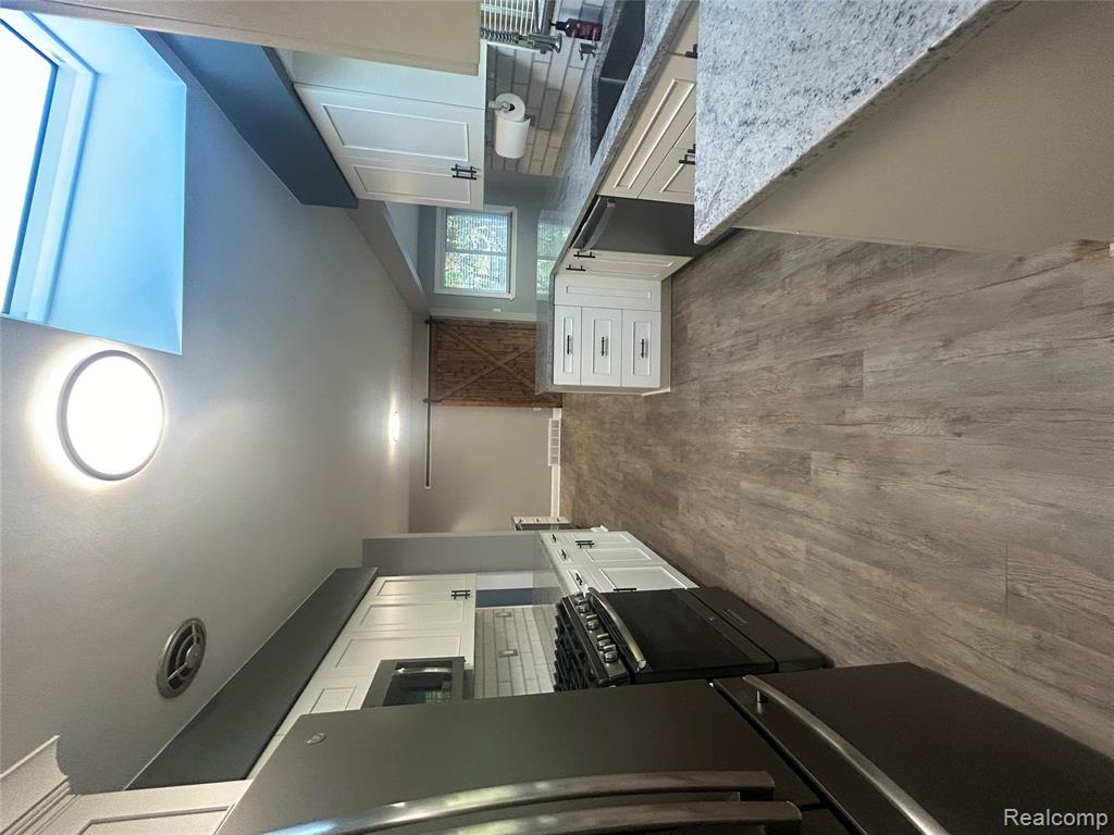 45449 Sterritt Street, Utica, MI 48317 — Photo 15