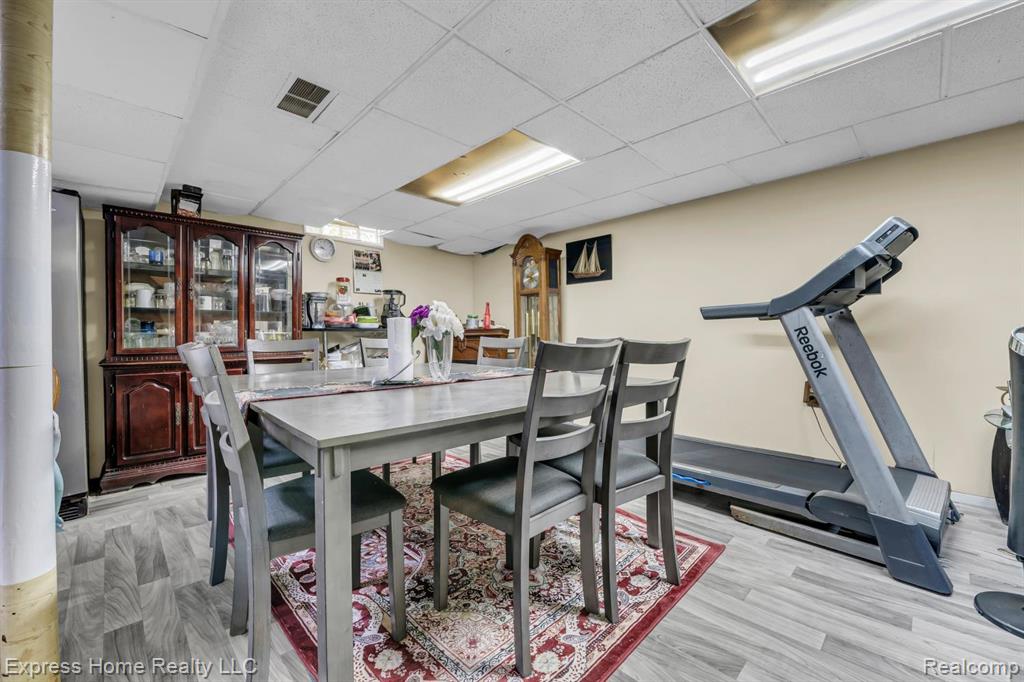 2338 Marlow Drive, Warren, MI 48092 — Photo 12