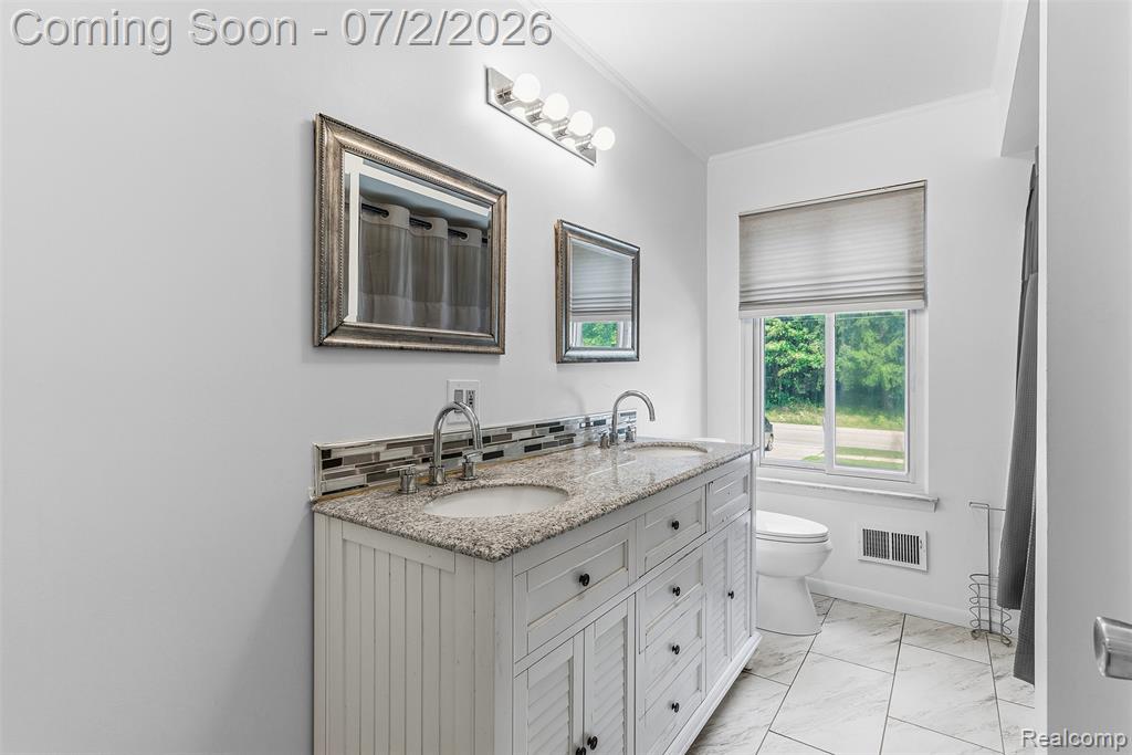 305 East Road, Holly, MI 48442 — Photo 17