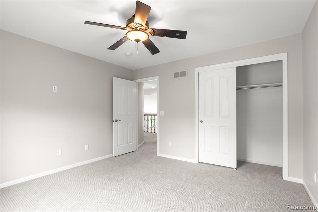 50548 AMBERLEY Boulevard, Canton, MI 48187 — Photo 45