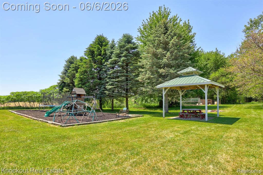 7616 Fostoria Road, Mayville Vlg, MI 48744 — Photo 4