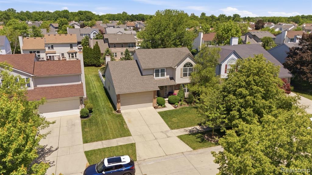 46604 Aarons Way, Canton, MI 48188 — Photo 3