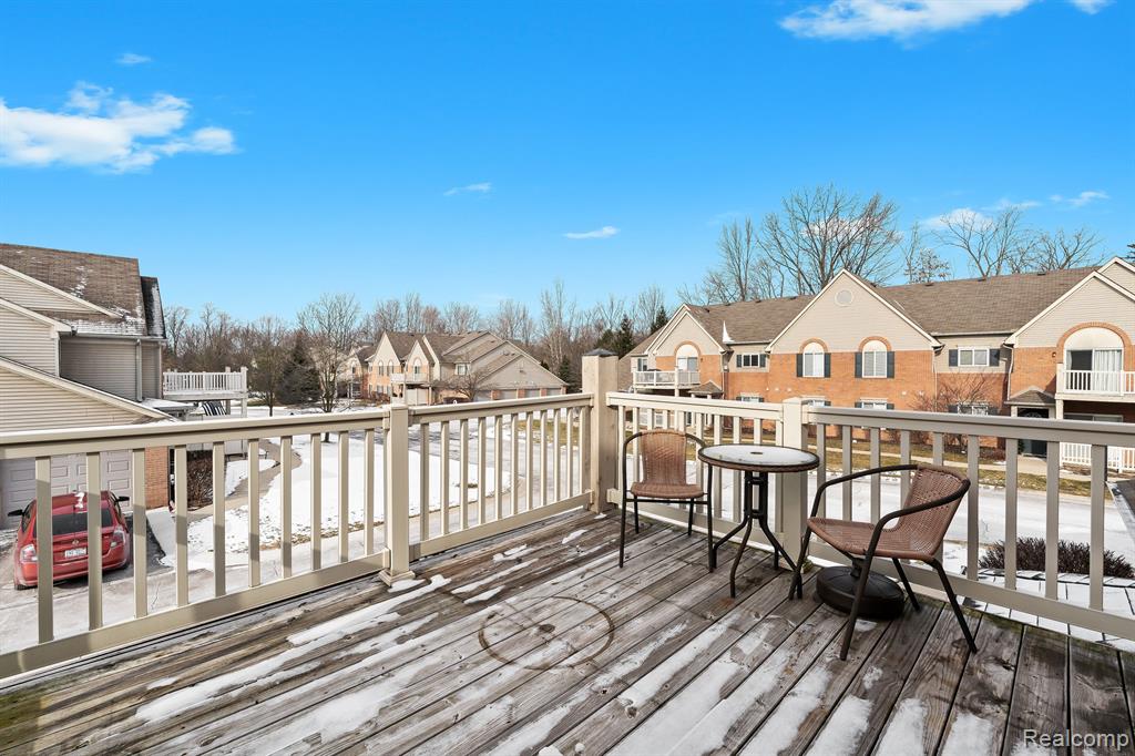 366 MARIGOLD Circle, Westland, MI — Photo 22