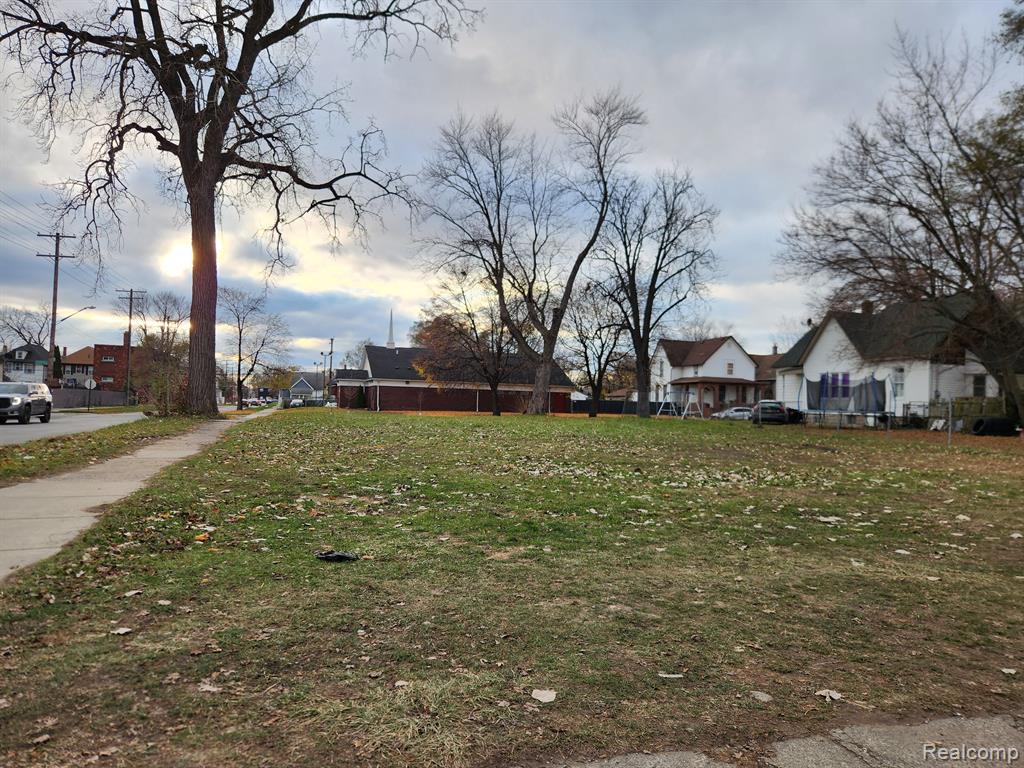 1408 LANSING, Detroit, MI 48209 — Photo 8
