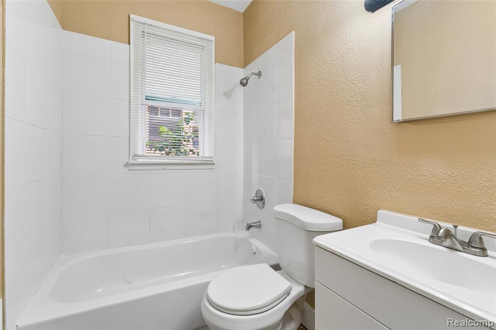 7225 American Street, Detroit, MI 48210 — Photo 20