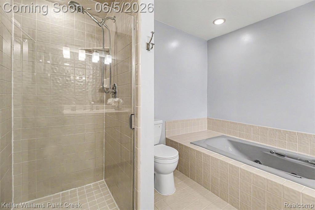 4447 Bentley Drive, Troy, MI 48098 — Photo 15