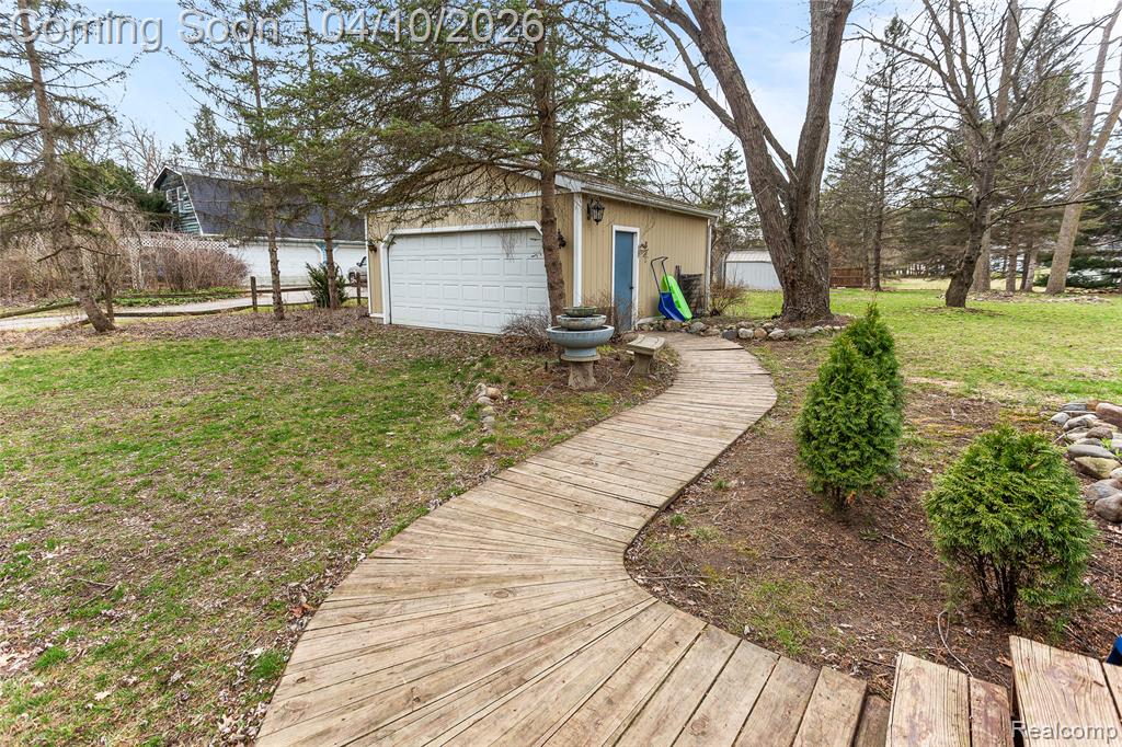 6374 Rickett Road, Brighton, MI 48116 — Photo 70