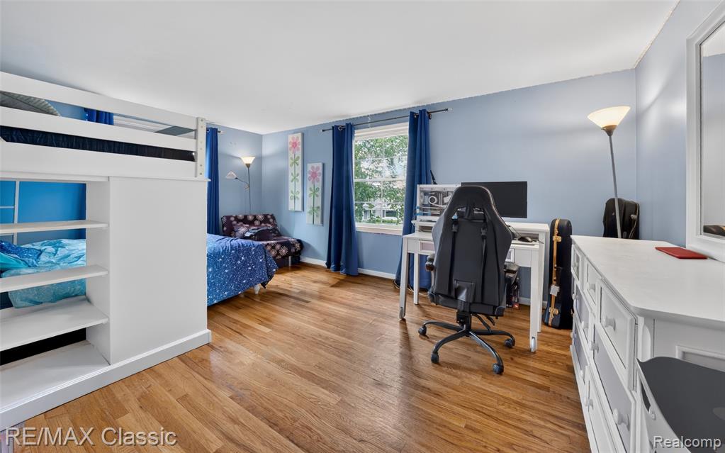 6638 Woodbank Drive, Bloomfield Hills, MI 48301 — Photo 22