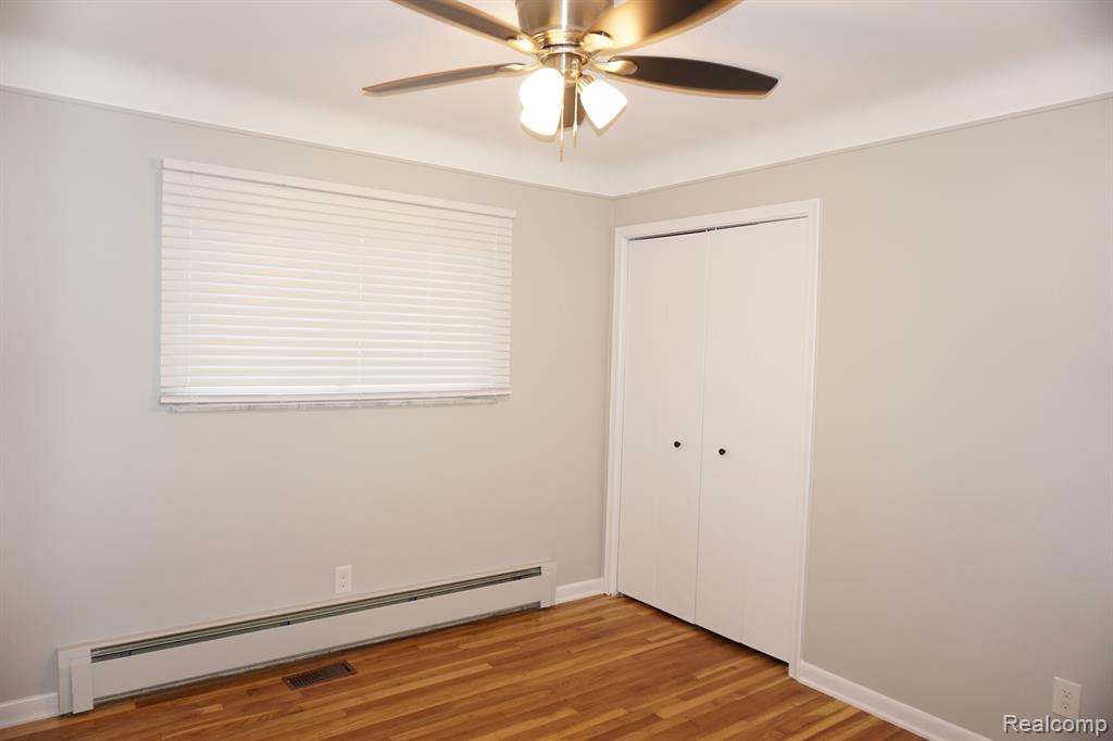 60938 LAKE EDGE, Washington, MI — Photo 16