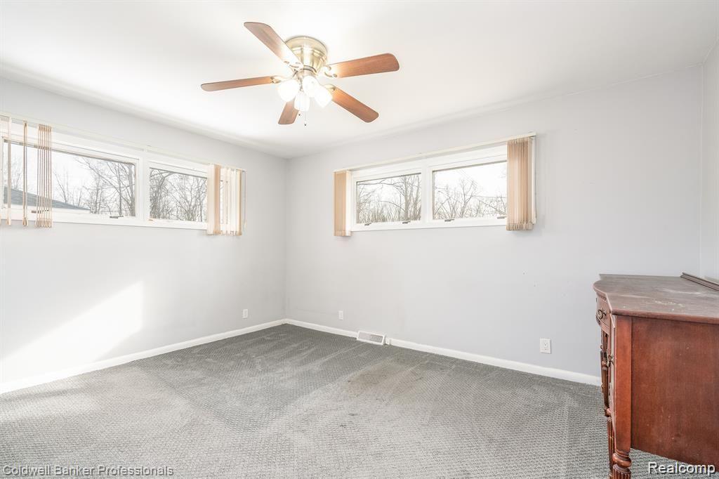 7851 E HAGGERTY Road, Van Buren, MI 48111 — Photo 10