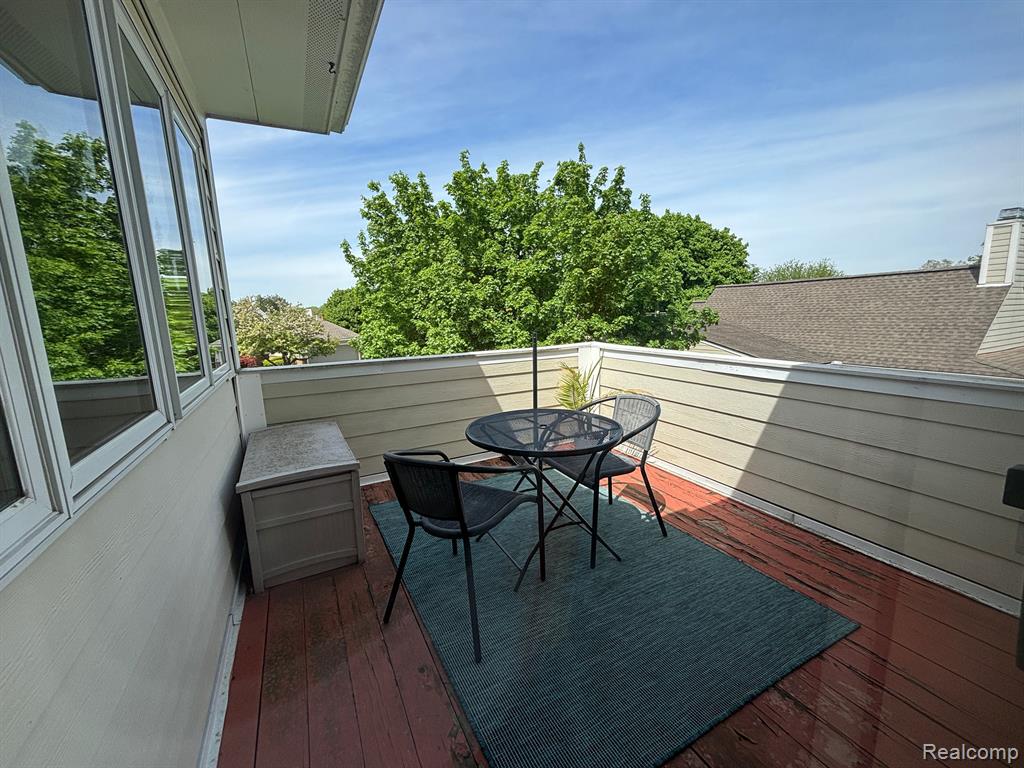 34060 HILLSIDE, Farmington Hills, MI 48335 — Photo 37