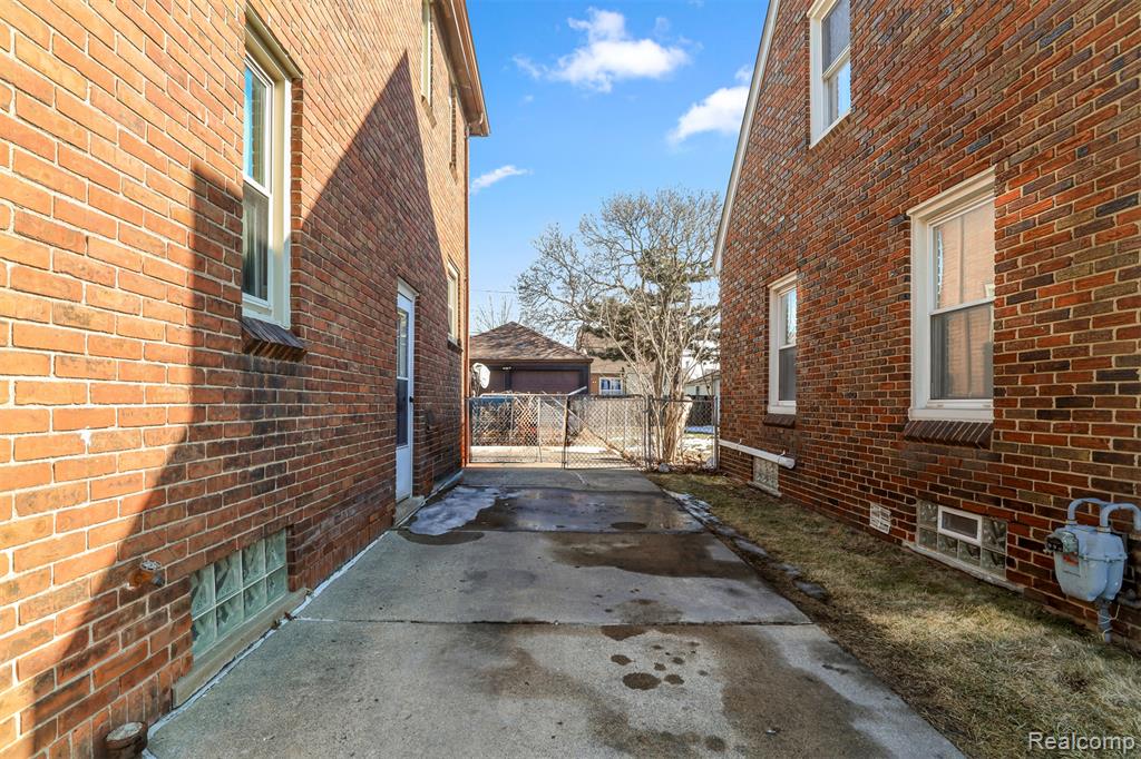 5910 Kendal Street, Dearborn, MI 48126 — Photo 3