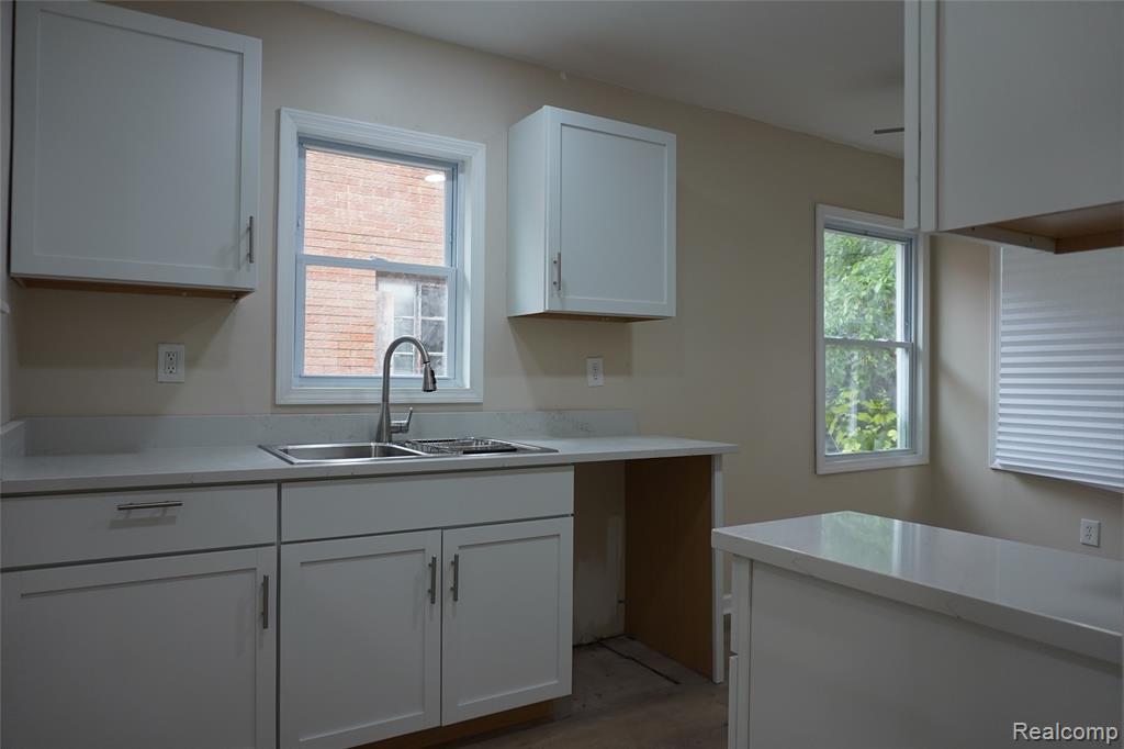 18827 Keystone Street, Detroit, MI 48234 — Photo 8