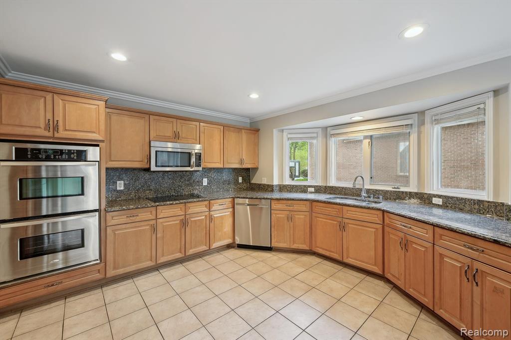 55712 LANCEWOOD Drive, Shelby Twp, MI 48316 — Photo 20