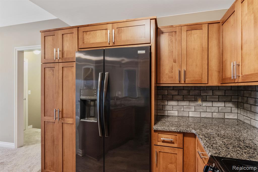 45449 N STONEWOOD Road, Canton, MI 48187 — Photo 5