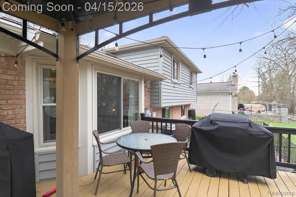 45459 Brunswick Drive, Canton, MI 48187 — Photo 42
