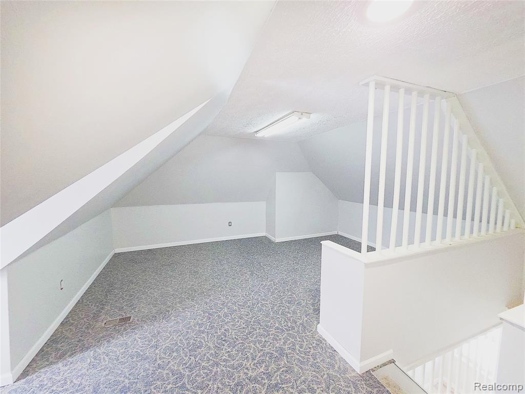 759 E Maxlow Avenue, Hazel Park, MI 48030 — Photo 29