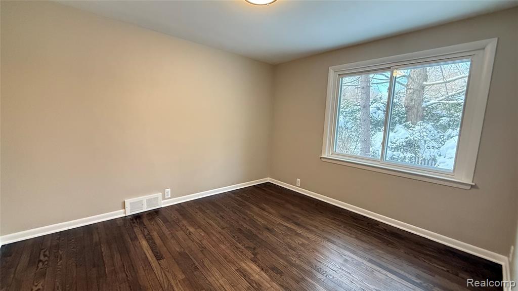 5081 24th Avenue, Fort Gratiot, MI 48059 — Photo 27