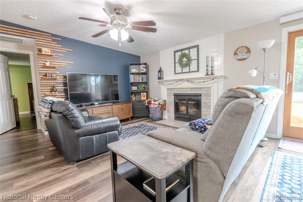 45933 Brookside North Drive, Macomb, MI 48044 — Photo 2