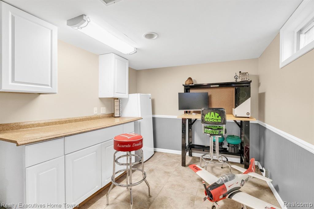 533 RUST PARK Drive, Grand Blanc, MI 48439 — Photo 28