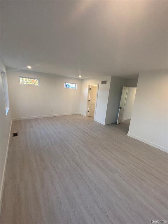 1019 E George Avenue, Hazel Park, MI 48030 — Photo 19