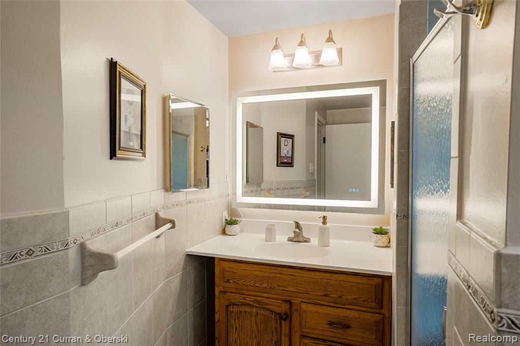 7841 Bingham Street, Dearborn, MI 48126 — Photo 24