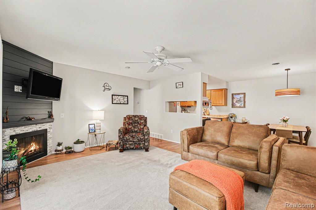 838 Corners Court, Orion, MI 48362 — Photo 6