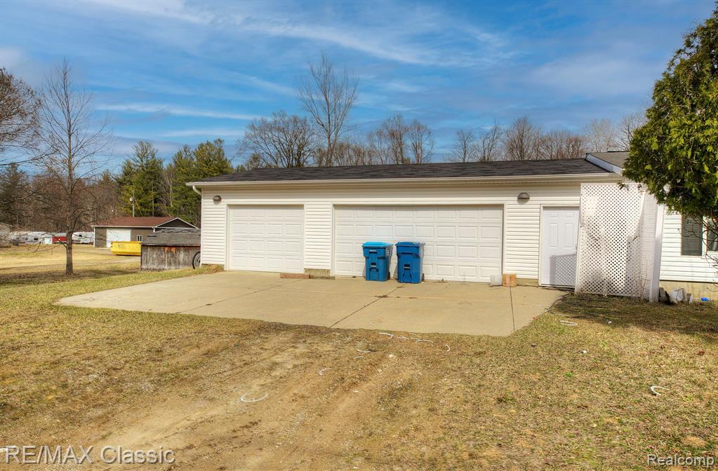 4626 WALTAN Road, Vassar, MI 48768 — Photo 16
