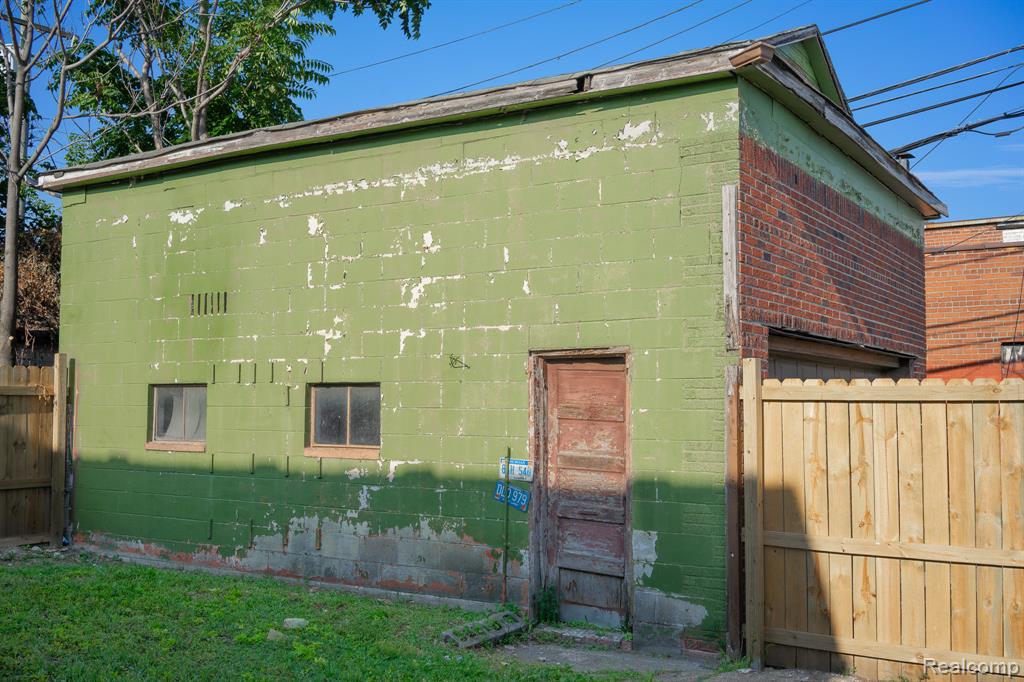19126 STOTTER Street, Detroit, MI 48234 — Photo 25
