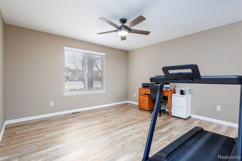 46436 Imperial Lane, Macomb, MI 48044 — Photo 11