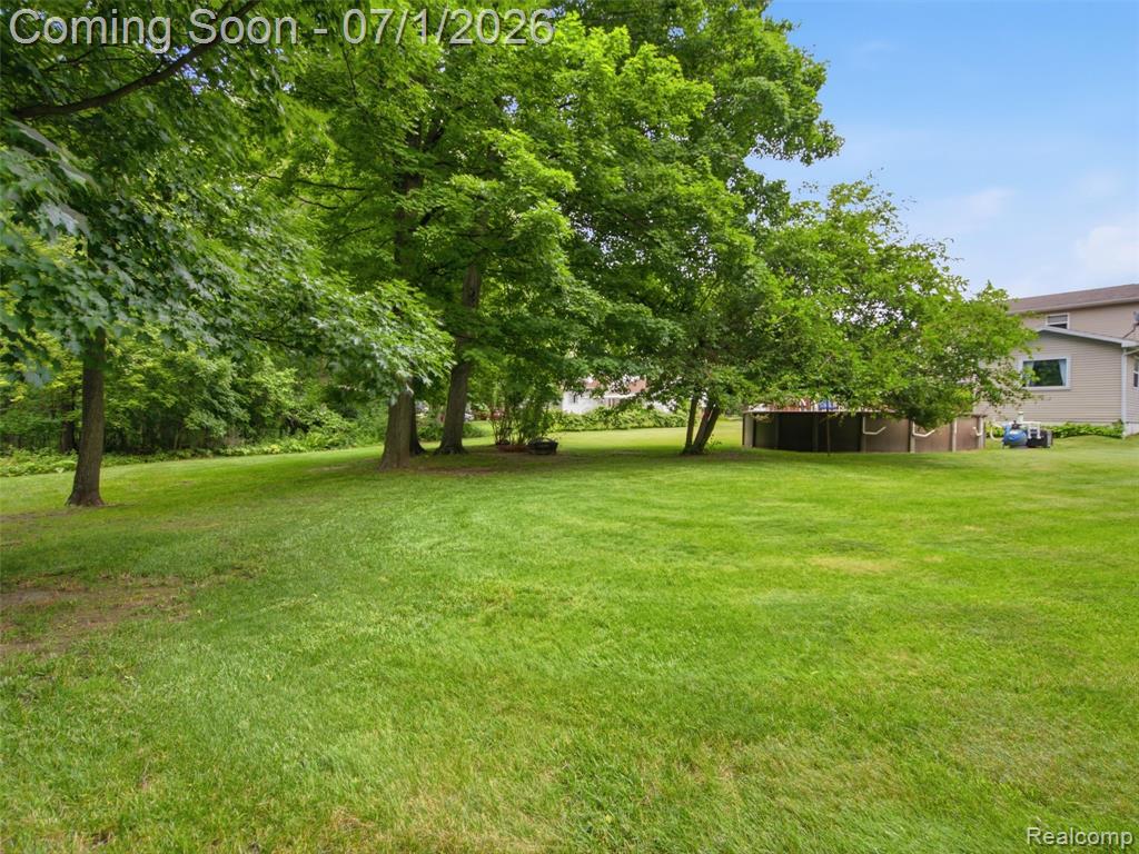 6195 Lake Forest Drive, Grand Blanc, MI 48439 — Photo 40