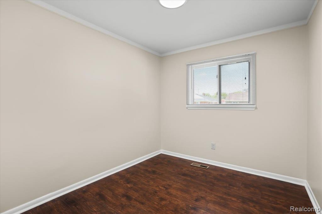 9243 Cornell Street, Taylor, MI 48180 — Photo 16