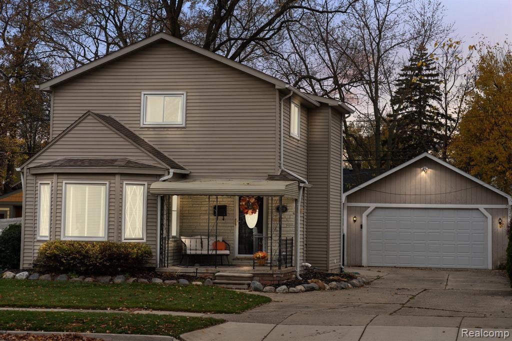 820 CHEROKEE Avenue, Royal Oak, MI 48067 — Photo 2