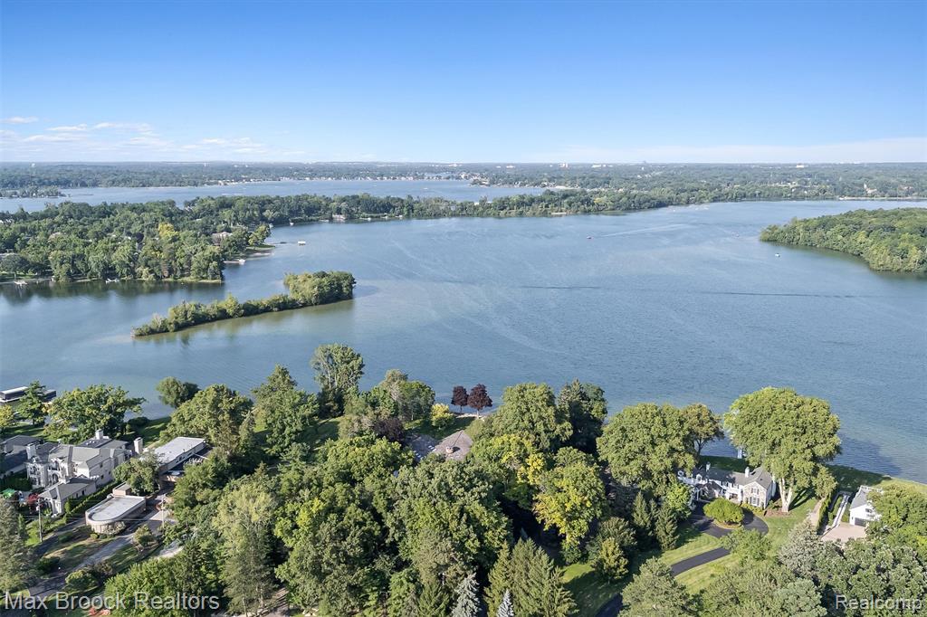 3333 W Shore Drive, Orchard Lake Village, MI 48324 — Photo 91