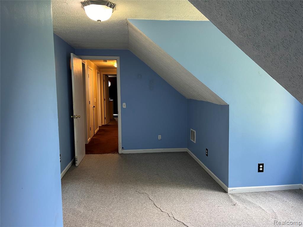 6126 Green Court, Chelsea, MI 48118 — Photo 25