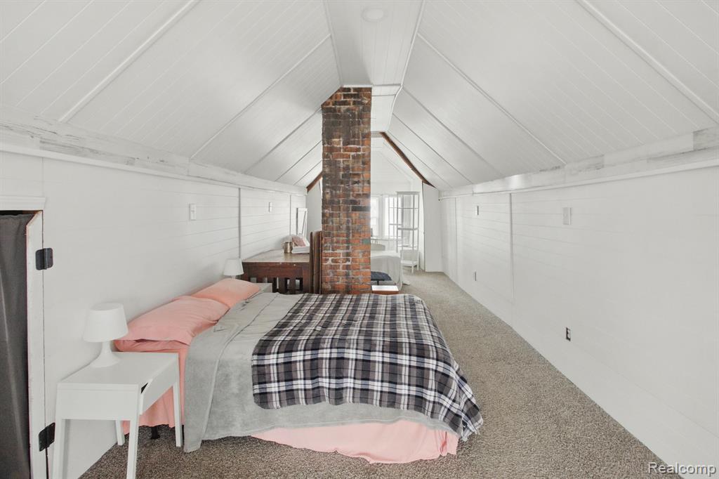 880 WHITE Avenue, Lincoln Park, MI 48146 — Photo 31