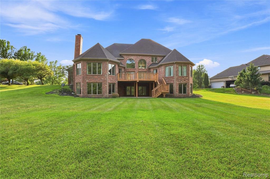 8263 Pine Hollow Trail, Grand Blanc, MI 48439