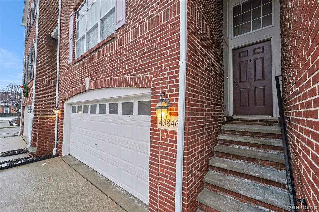 43846 Cherry Grove Court E, Canton, MI 48188 — Photo 2