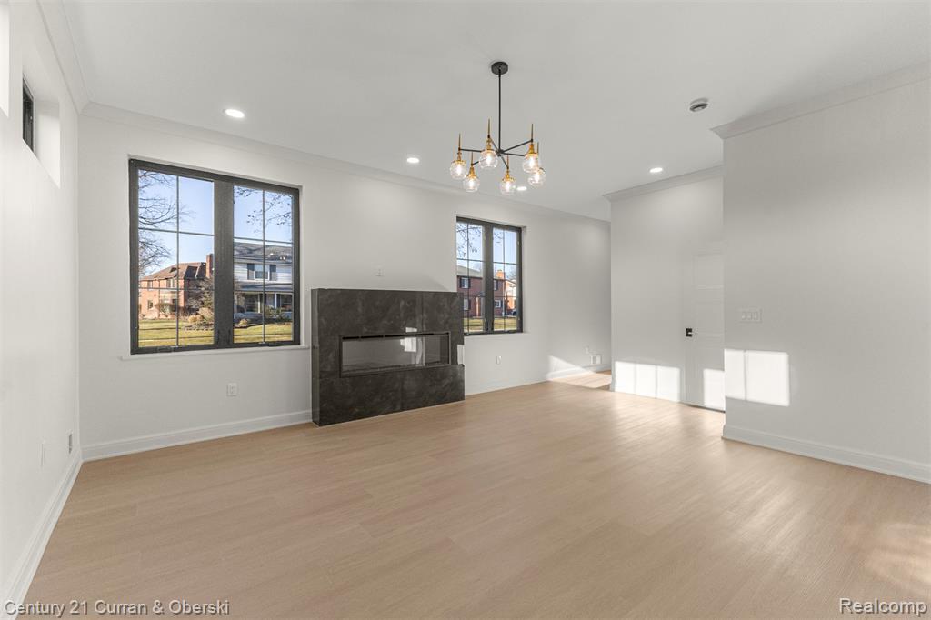 2211 Golfview Drive, Dearborn, MI, 48128